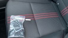 Renault Captur 1.6 E-TECH Hybrid 145 R.S. Line 5dr Auto Hybrid Hatchback